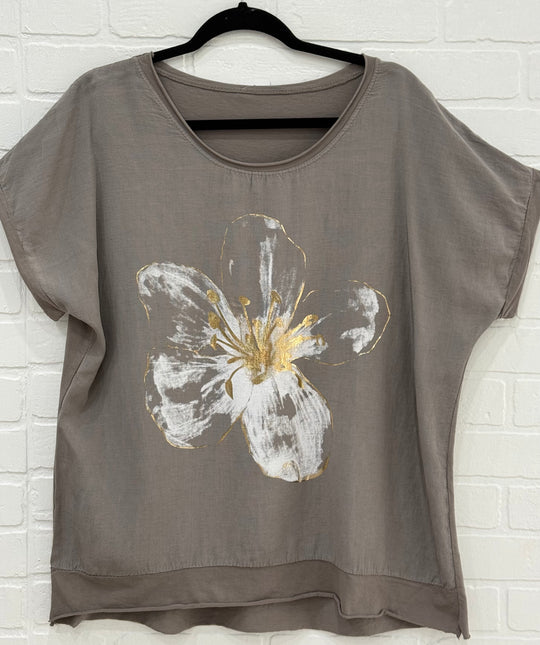 Golden Magnolia Linen Blend Top | Made in Italy