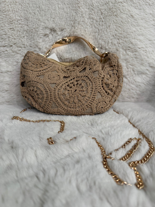 Capri Crochet Clutch