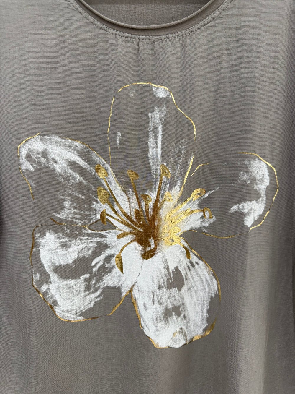 Golden Magnolia Linen Blend Top | Made in Italy