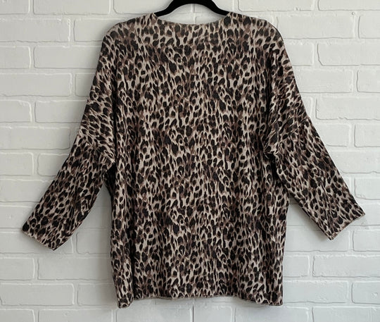 Serena Leopard print top