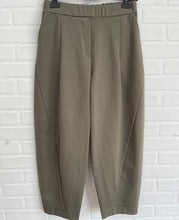 Load image into Gallery viewer, Dolce Pants
