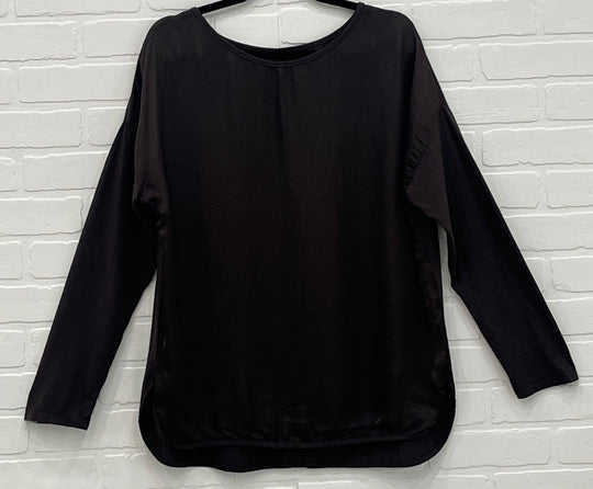 Sabrina long sleeve top