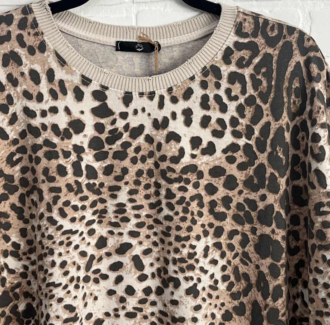 Animal print sweatshirt by Mùjea