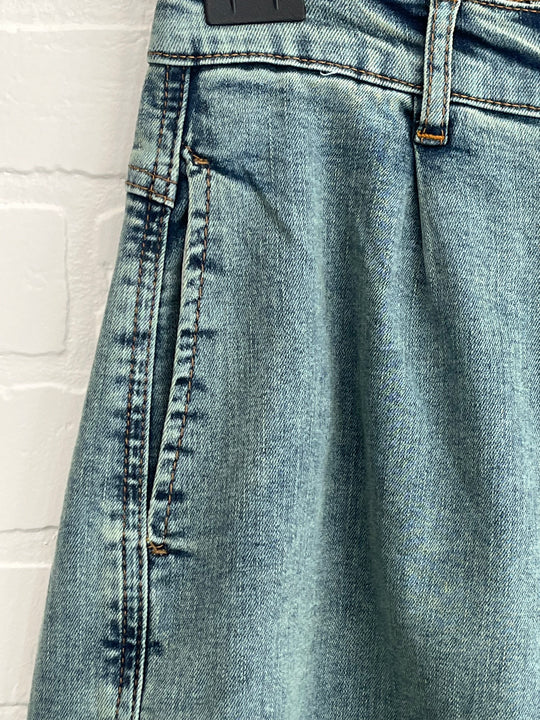 BLM Vintage denim barrel jeans