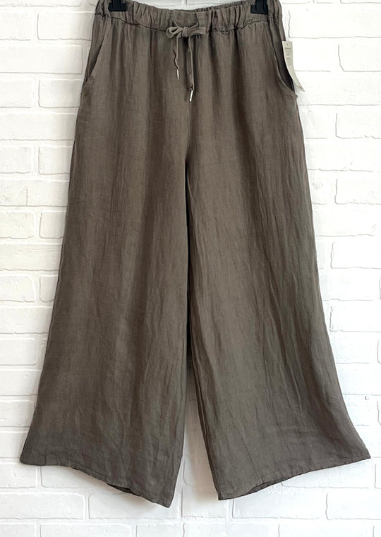 Sarah Palazzo linen pants by Nest