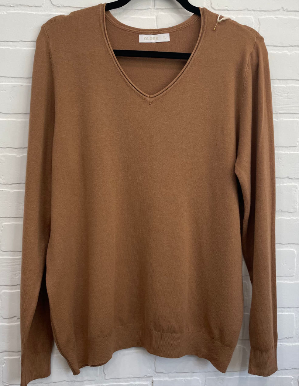 Cory V-neck Sweater/Top