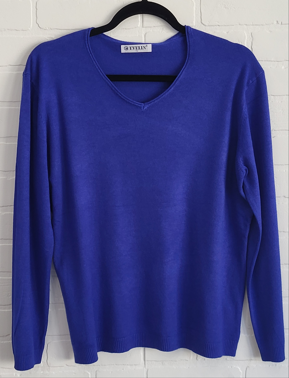 Cory V-neck Sweater/Top