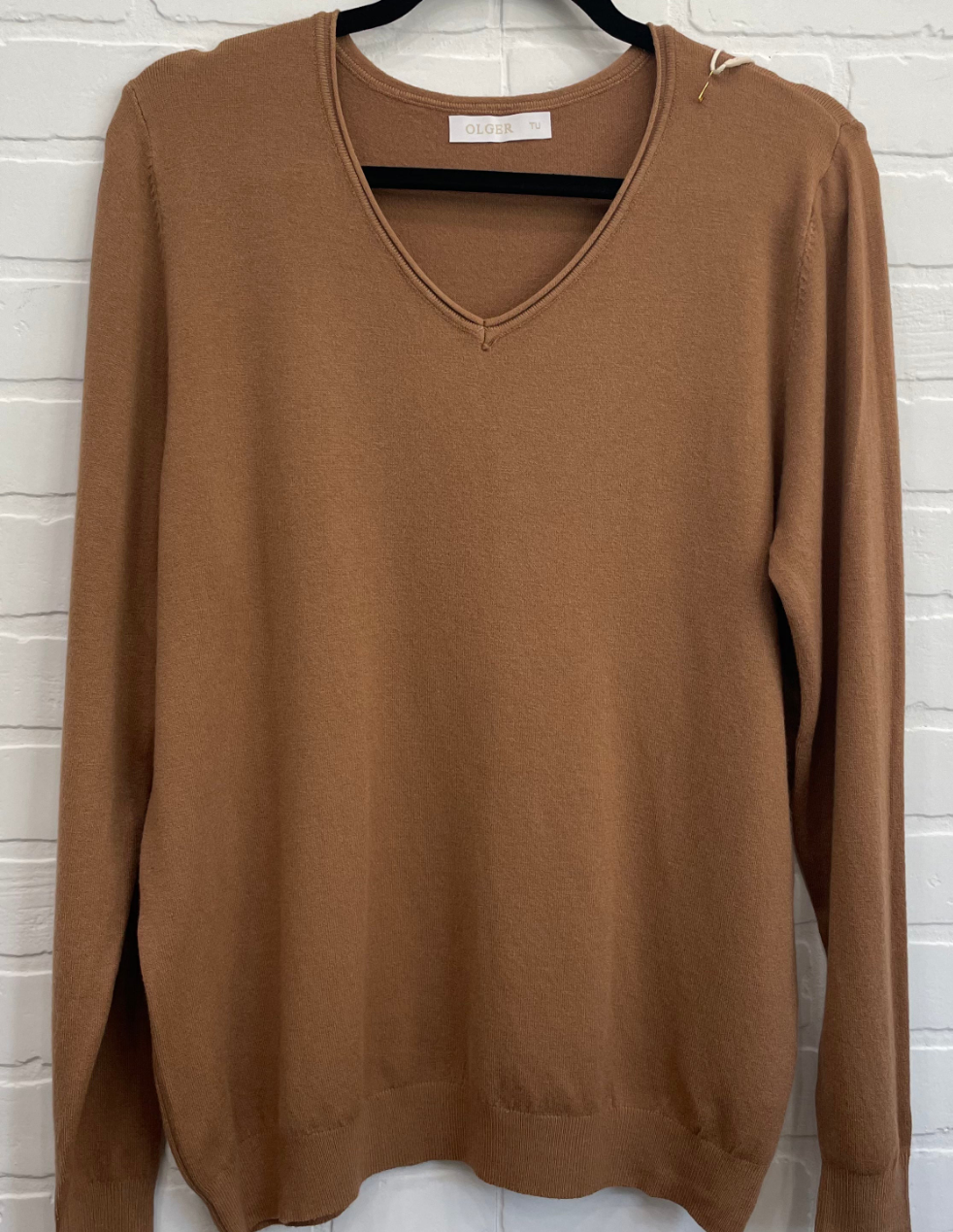 Cory V-neck Sweater/Top