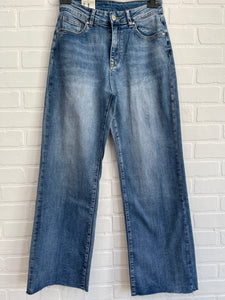 Itamaska Mini Wide Frayed Leg Jeans