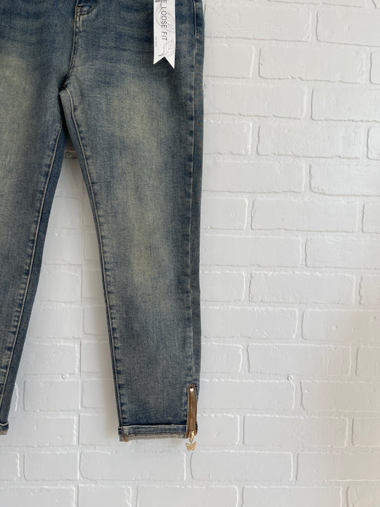 7G’s Core Loose Fit Jeans