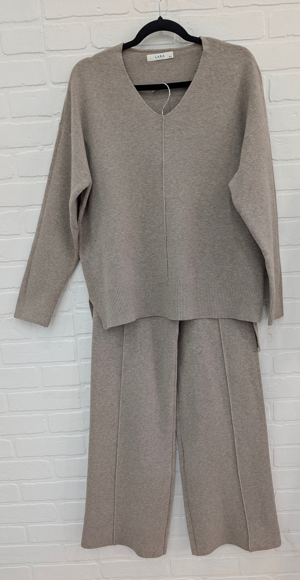 Lara V-Neck 2-Piece Knit Set