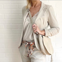 Load image into Gallery viewer, Smart blazer

