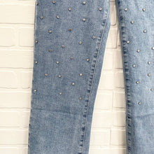 Load image into Gallery viewer, Rhinestone Jeans
