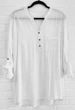 Charger l&#39;image dans la galerie, Long shirt with clear sequins details
