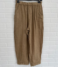 Load image into Gallery viewer, Camilla Linen Pants
