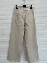 Load image into Gallery viewer, My Tina Sand Jeans
