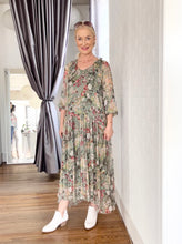 Load image into Gallery viewer, Boho floral long dress
