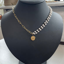 Load image into Gallery viewer, Rony Necklace
