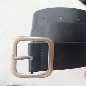 Mini leather belt
