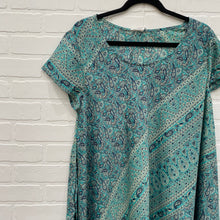 Load image into Gallery viewer, Akari Silk Dress
