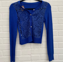 Load image into Gallery viewer, Soho cropped Cardigan
