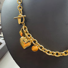 Load image into Gallery viewer, Heart locket necklace
