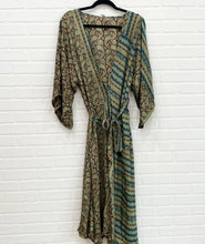 Load image into Gallery viewer, Furisode Kimono
